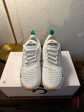 Nike Air Max 270-6W